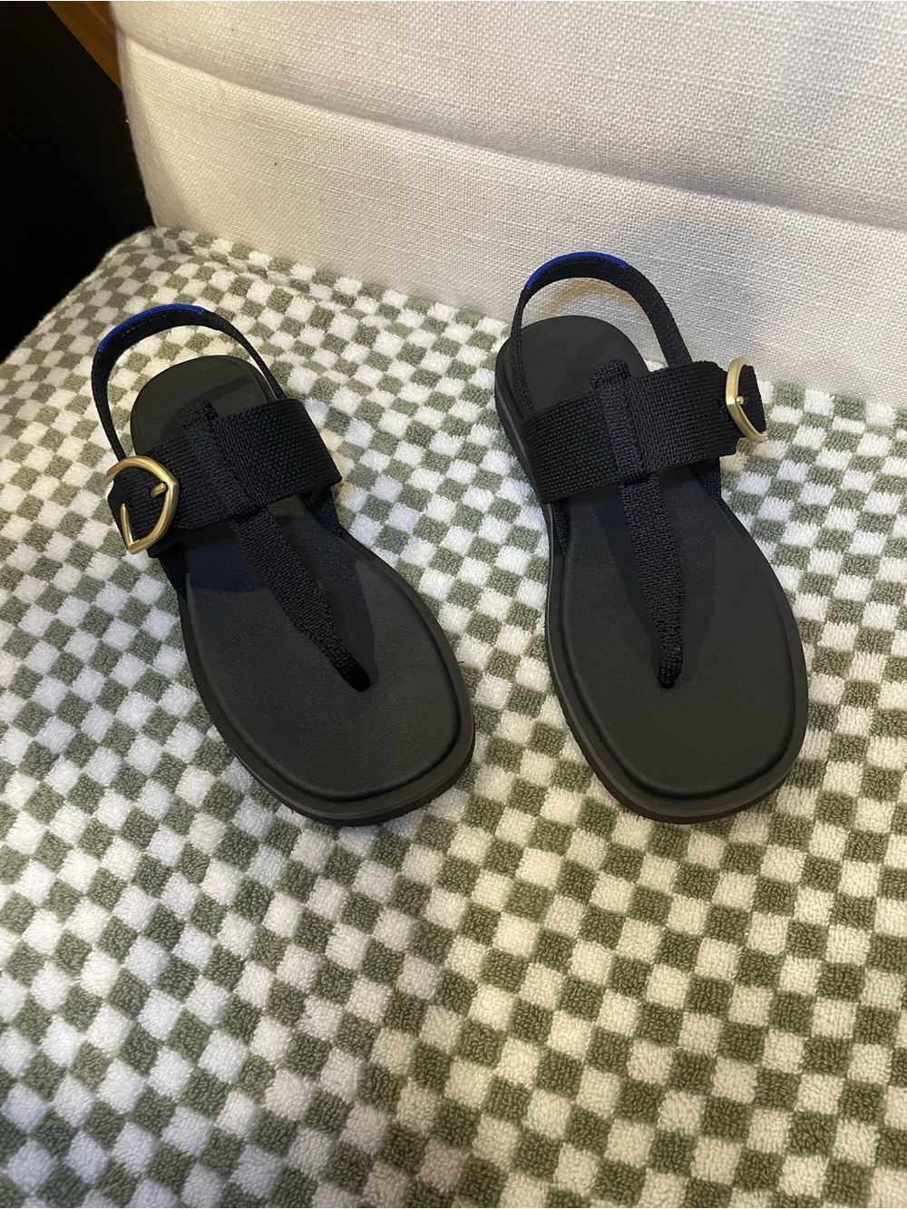 Rothy’s Black T-Strap Sandals Gold Buckle Size 5.5